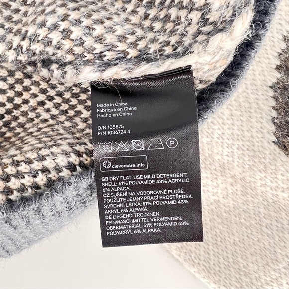 ❌SOLD❌ H&M Relaxed Fit Jacquard-knit Alpaca Wool Blend Crewneck Sweater - Picture 5 of 5